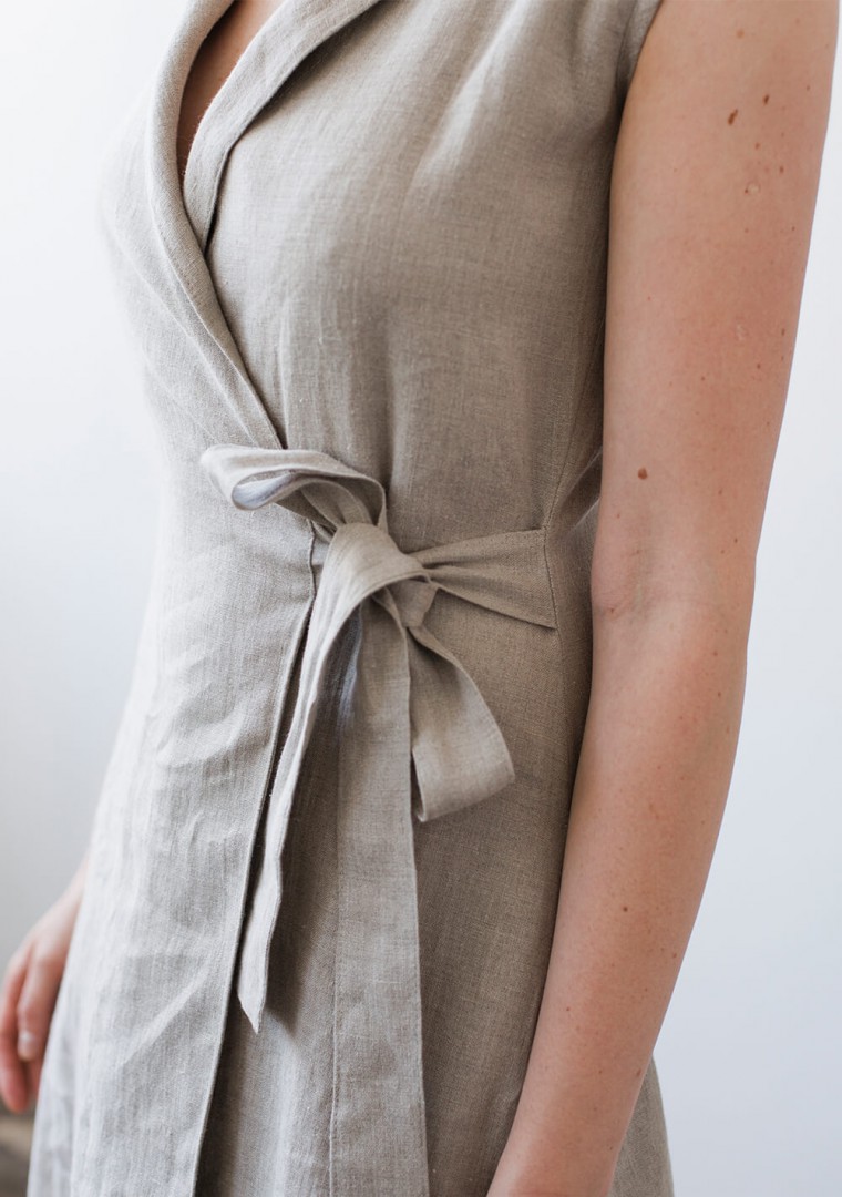 Sleeveless linen wrap dress Serena 5