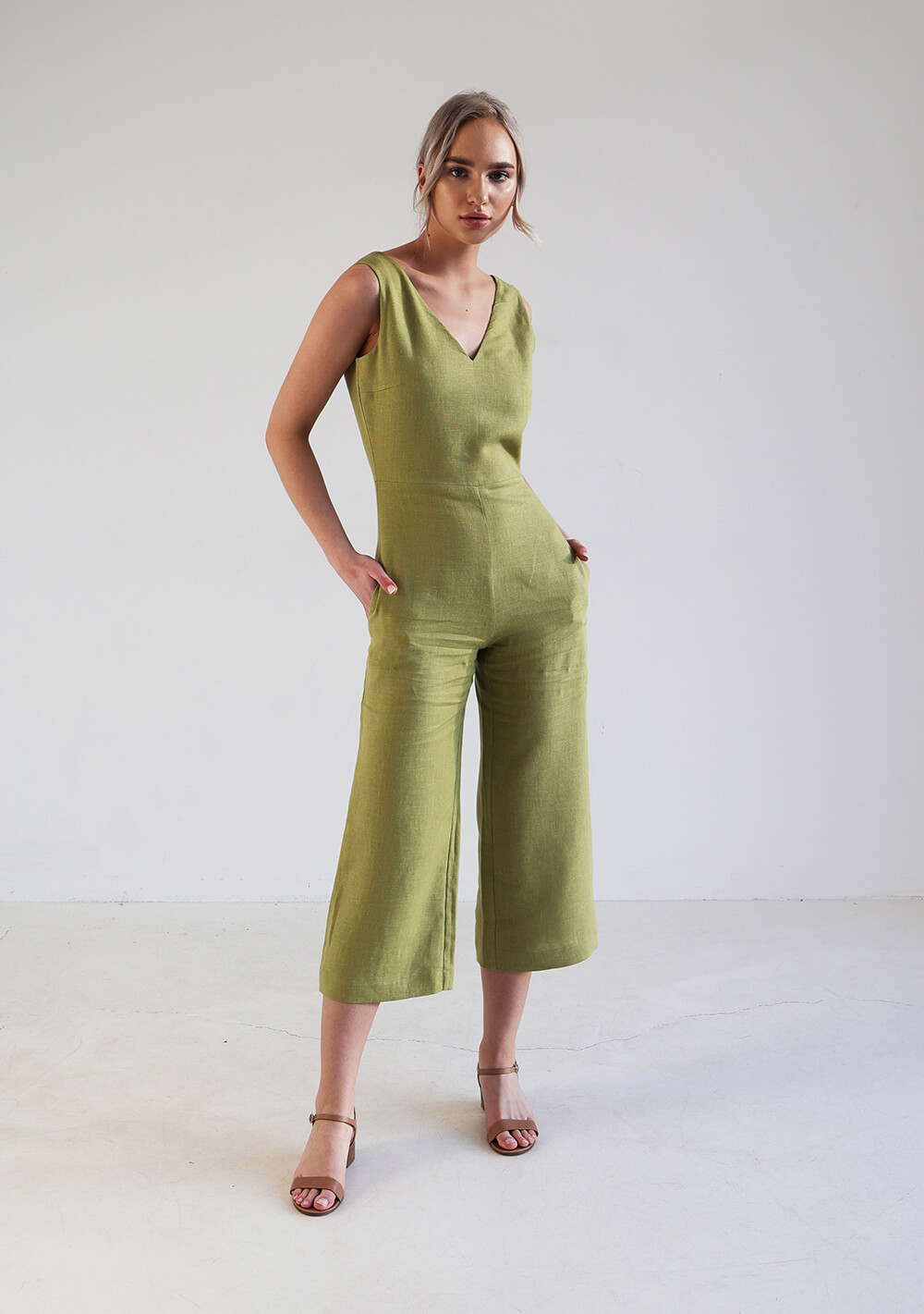 Open back linen jumpsuit Uma