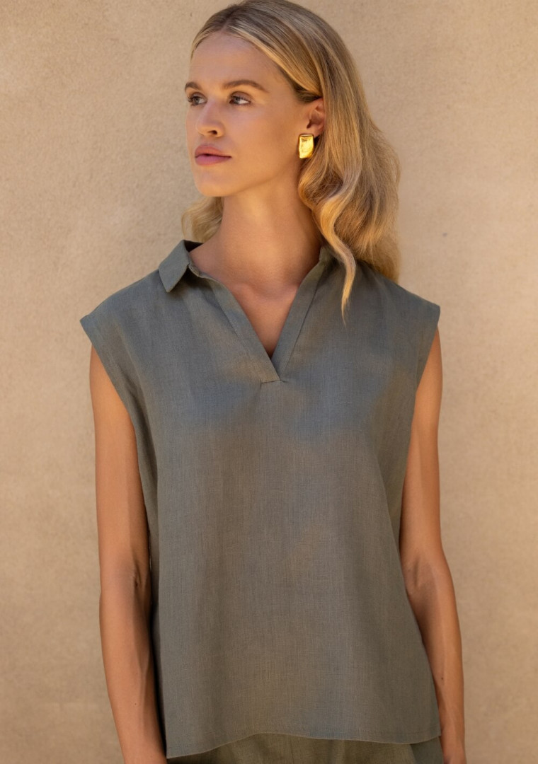 Loose sleeveless linen top Maggie