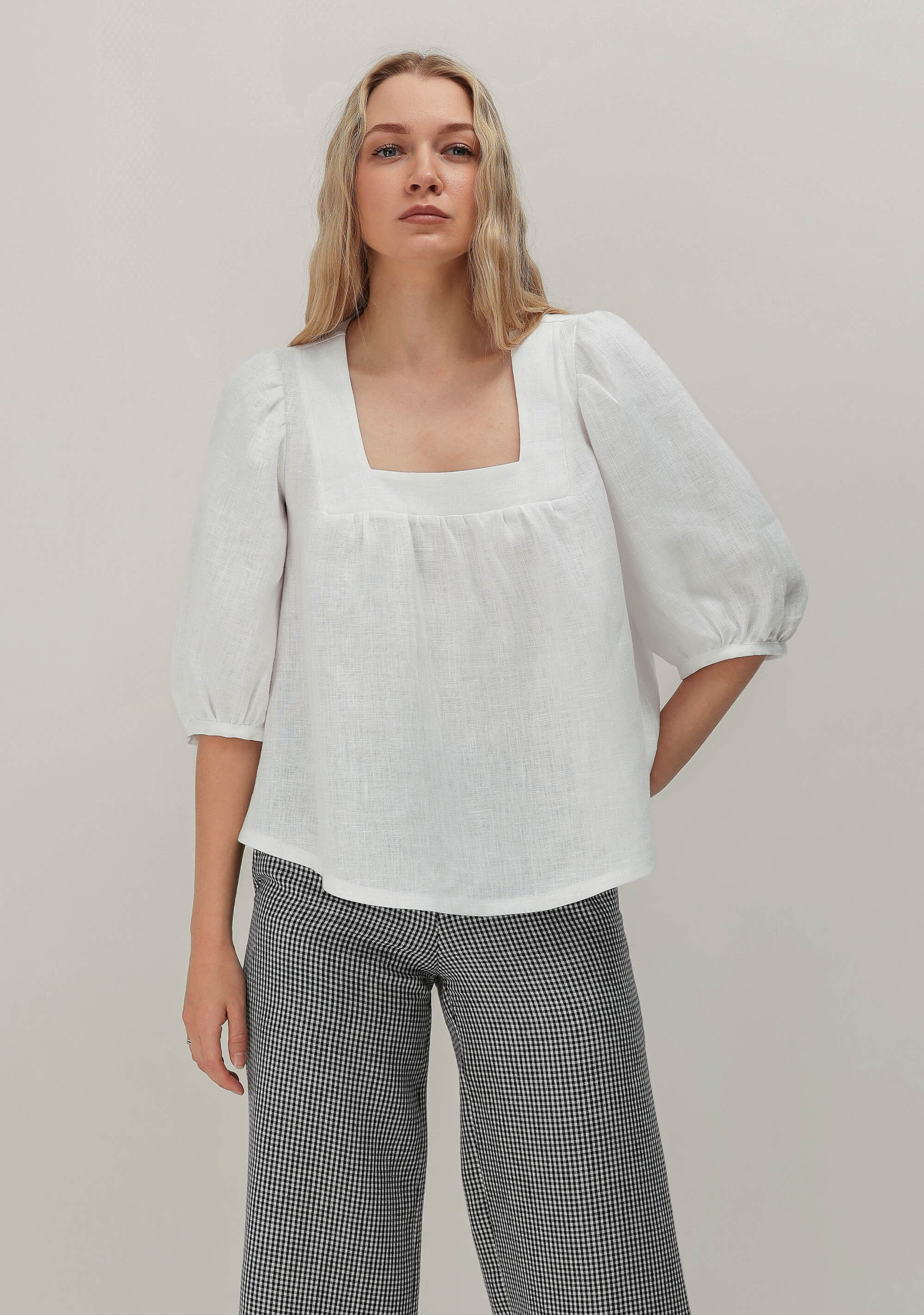 Linen square neck top Essie