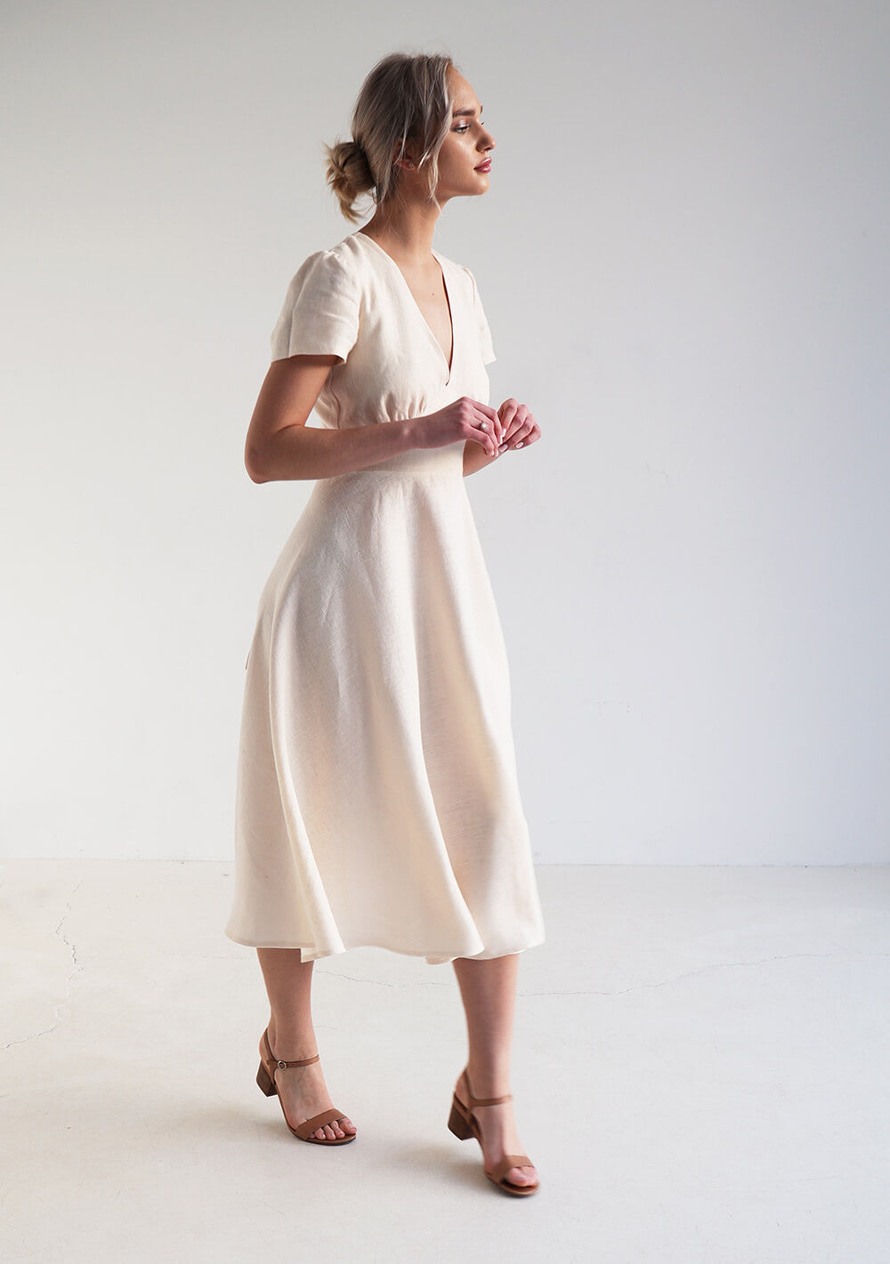 Deep v neck linen dress Sicily