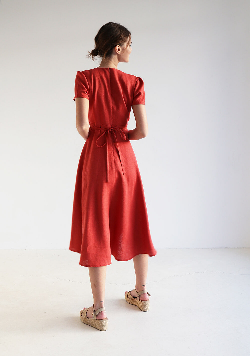Deep v neck linen dress Sicily