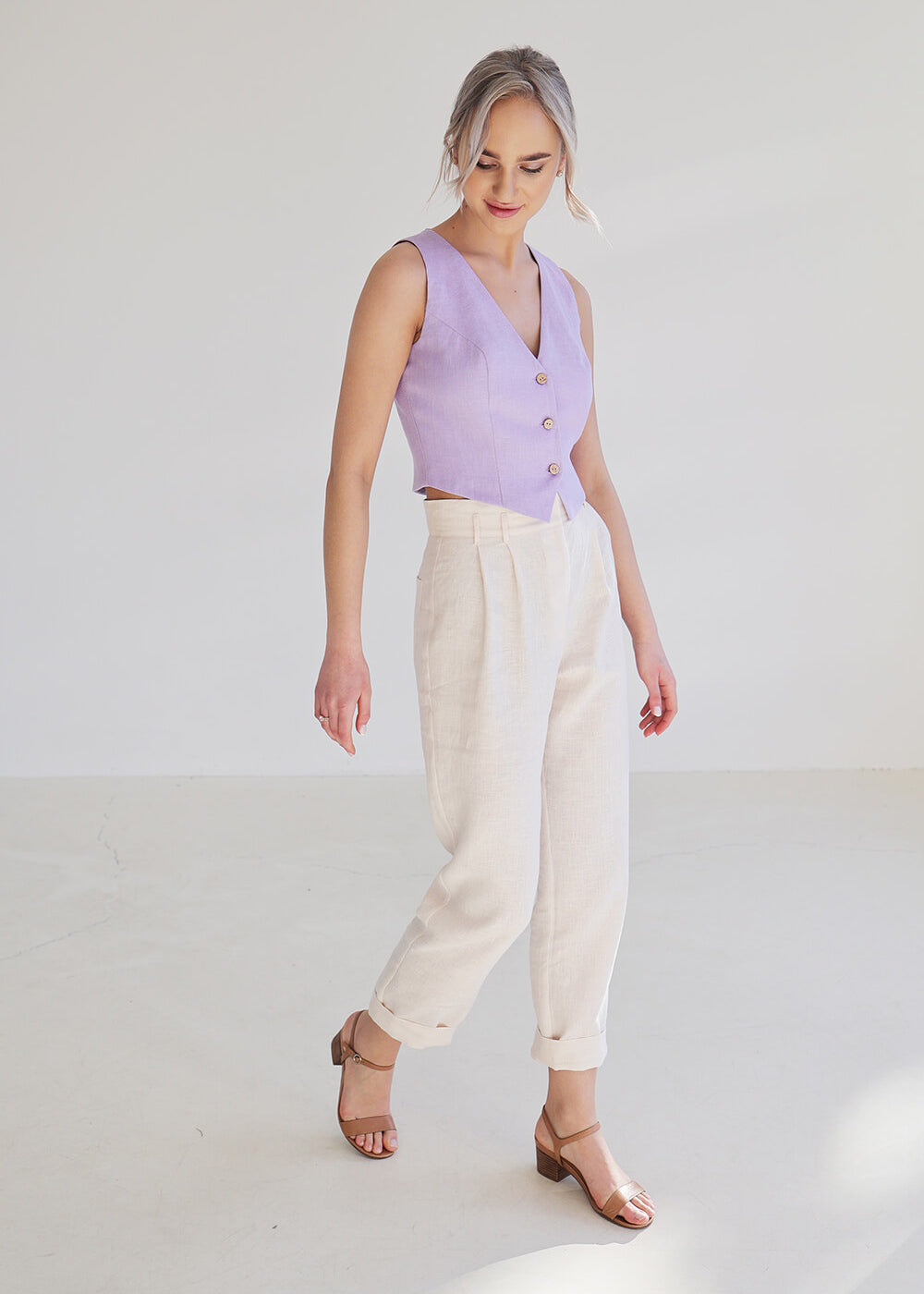 Fitted linen vest Kelsey