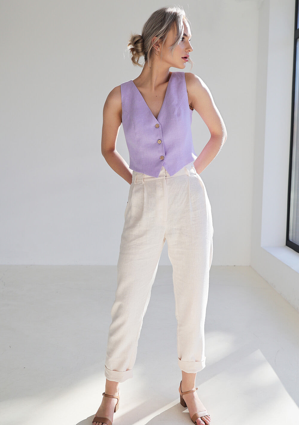Fitted linen vest Kelsey
