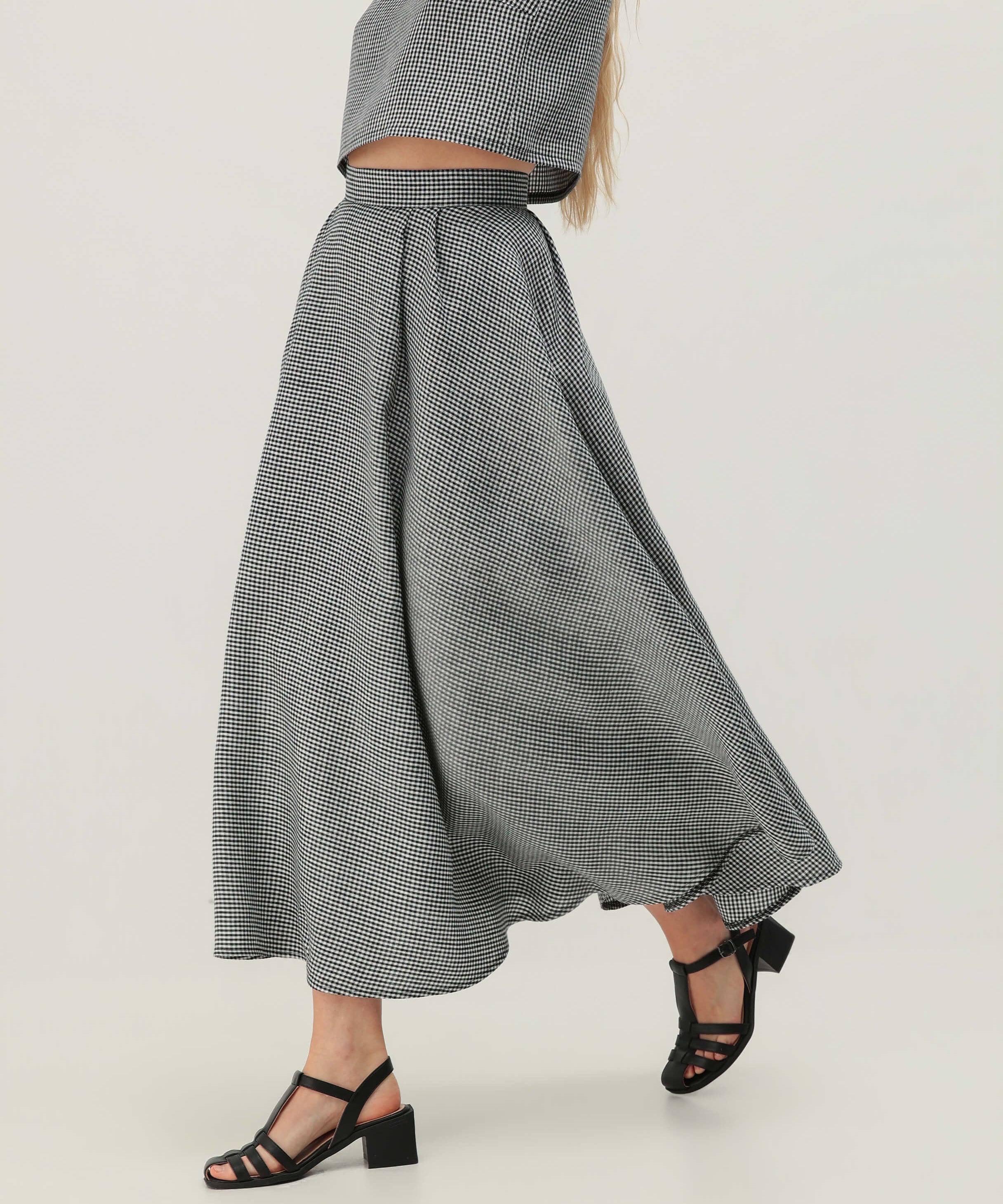 Half circle linen skirt Emilia