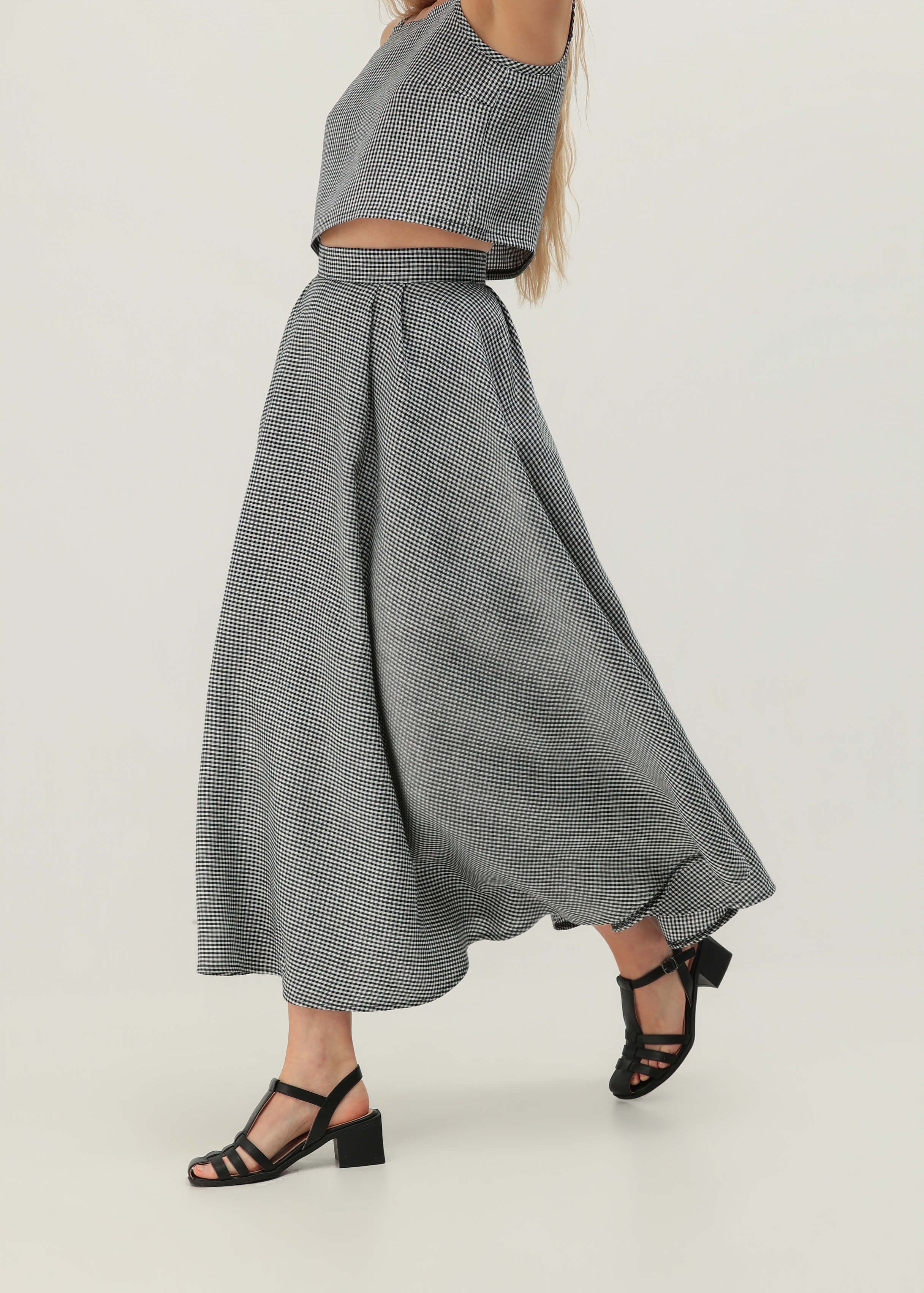 Half circle linen skirt Emilia