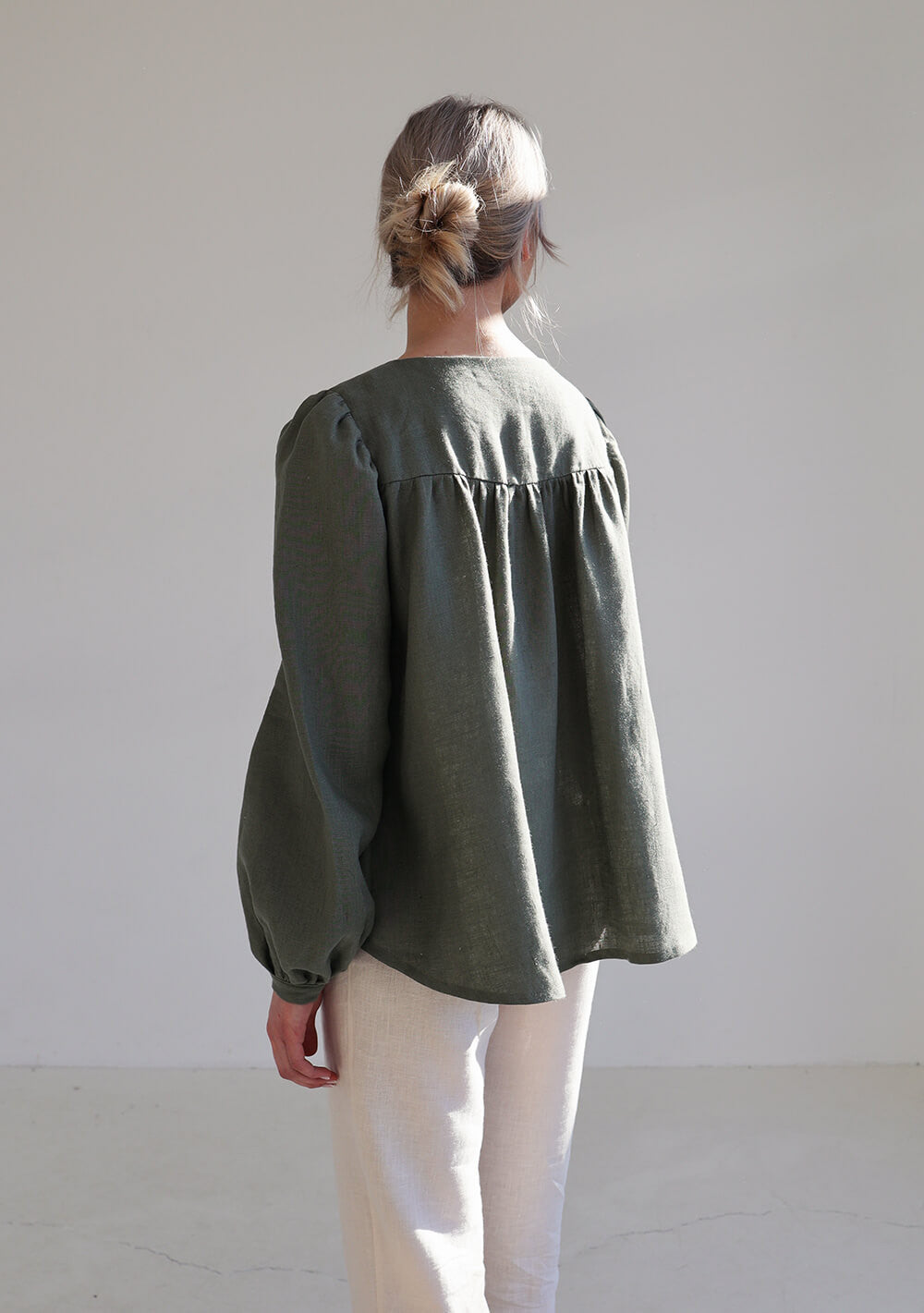 Linen blouse Becca