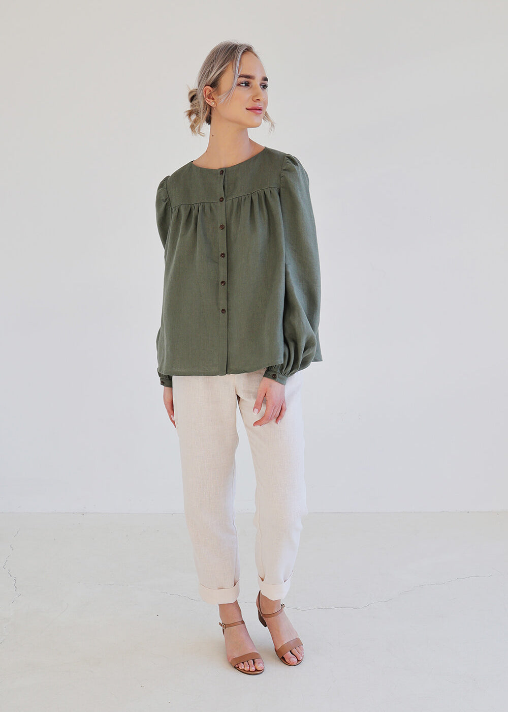 Linen blouse Becca