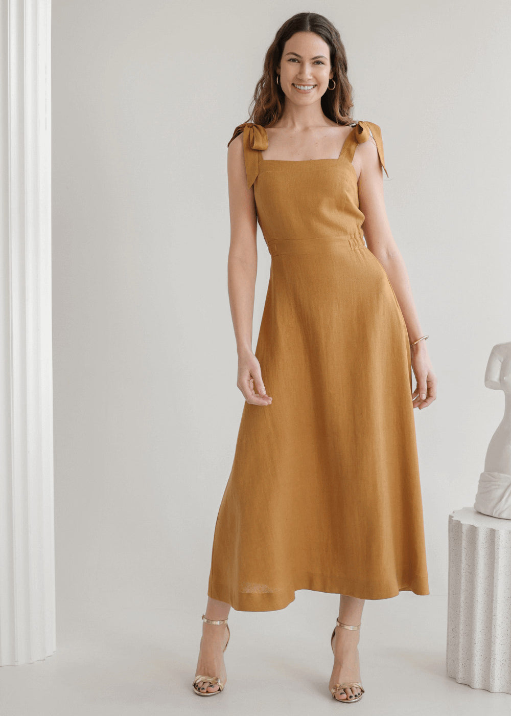 Linen bridesmaid dress Perla