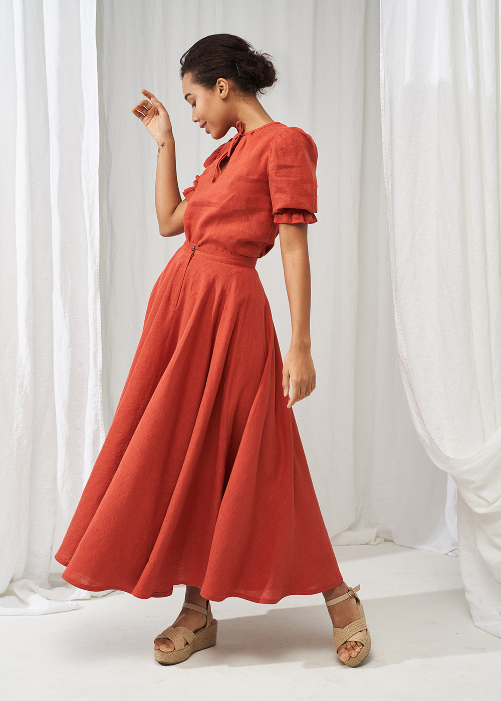 Linen circle skirt Wavy in maxi length