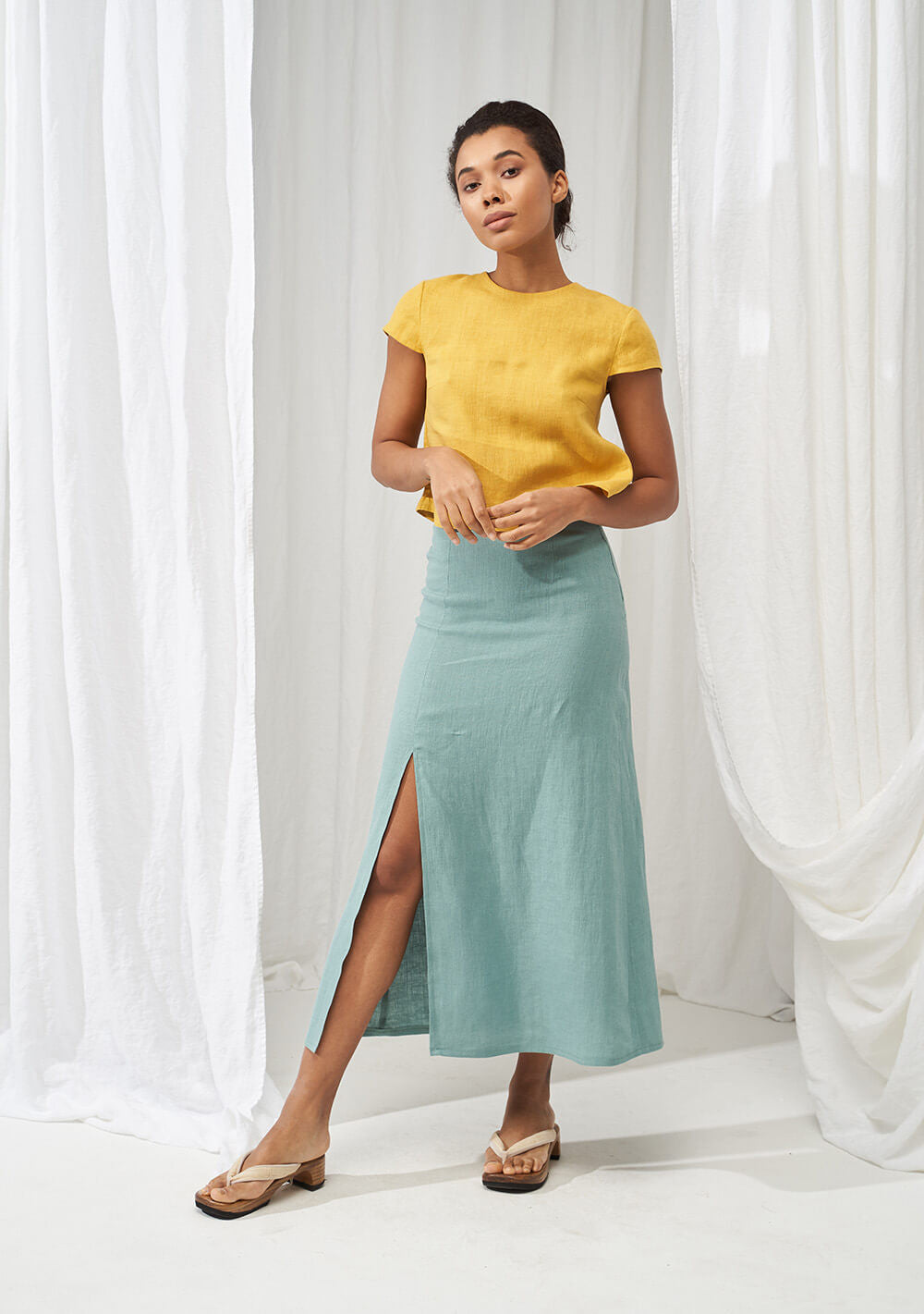 Linen crop top Amelia