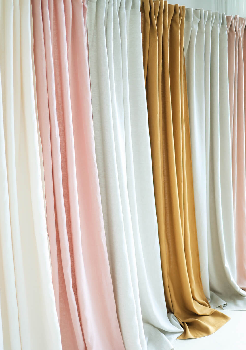 Linen curtain panels set