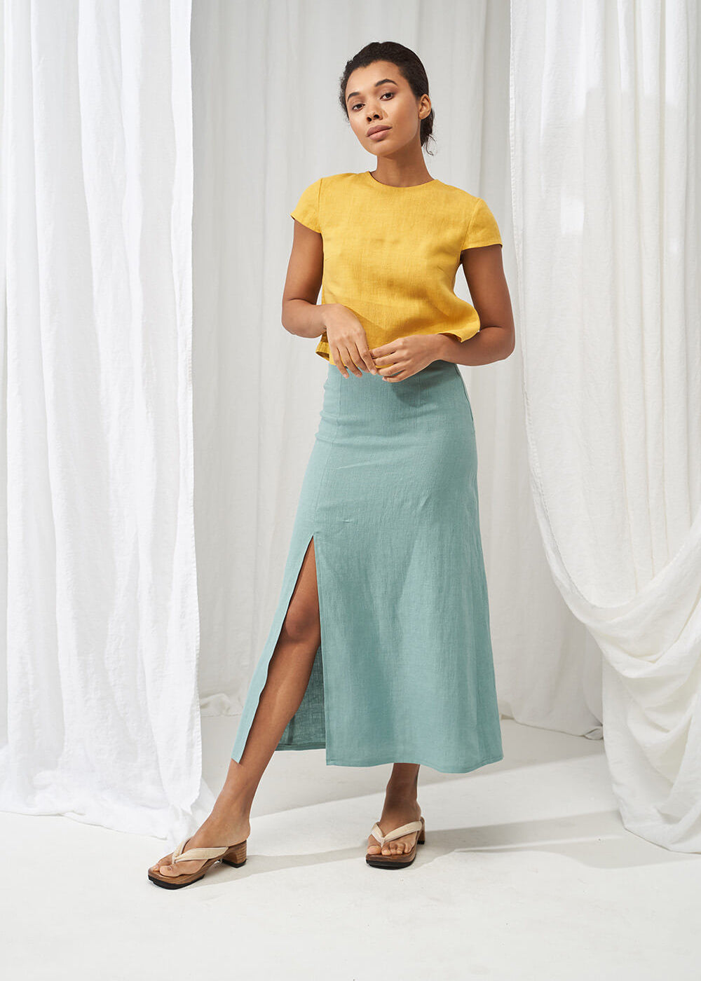 Linen front slit skirt Valencia