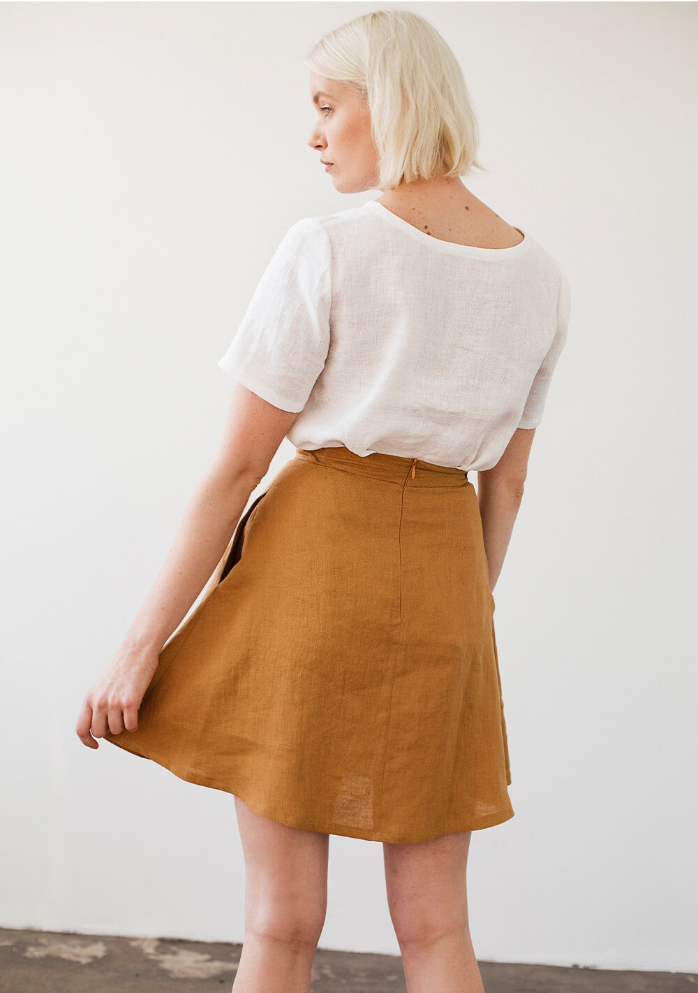 Linen mini skirt Adelle