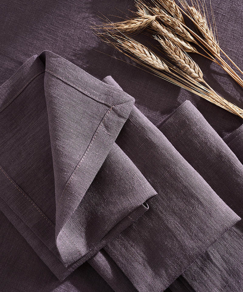Linen napkins in lavender gray