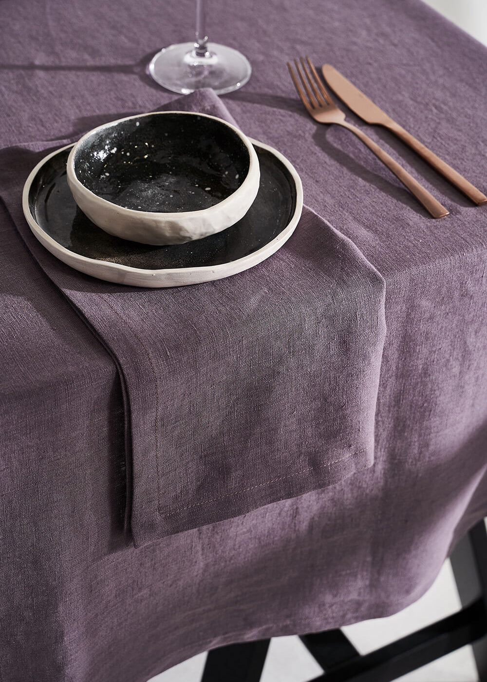 Linen napkins in lavender gray