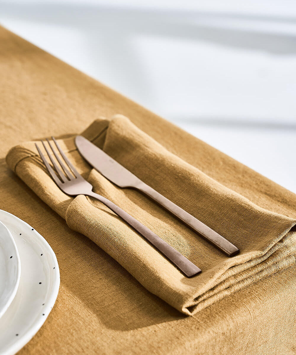 Linen napkins in mustard