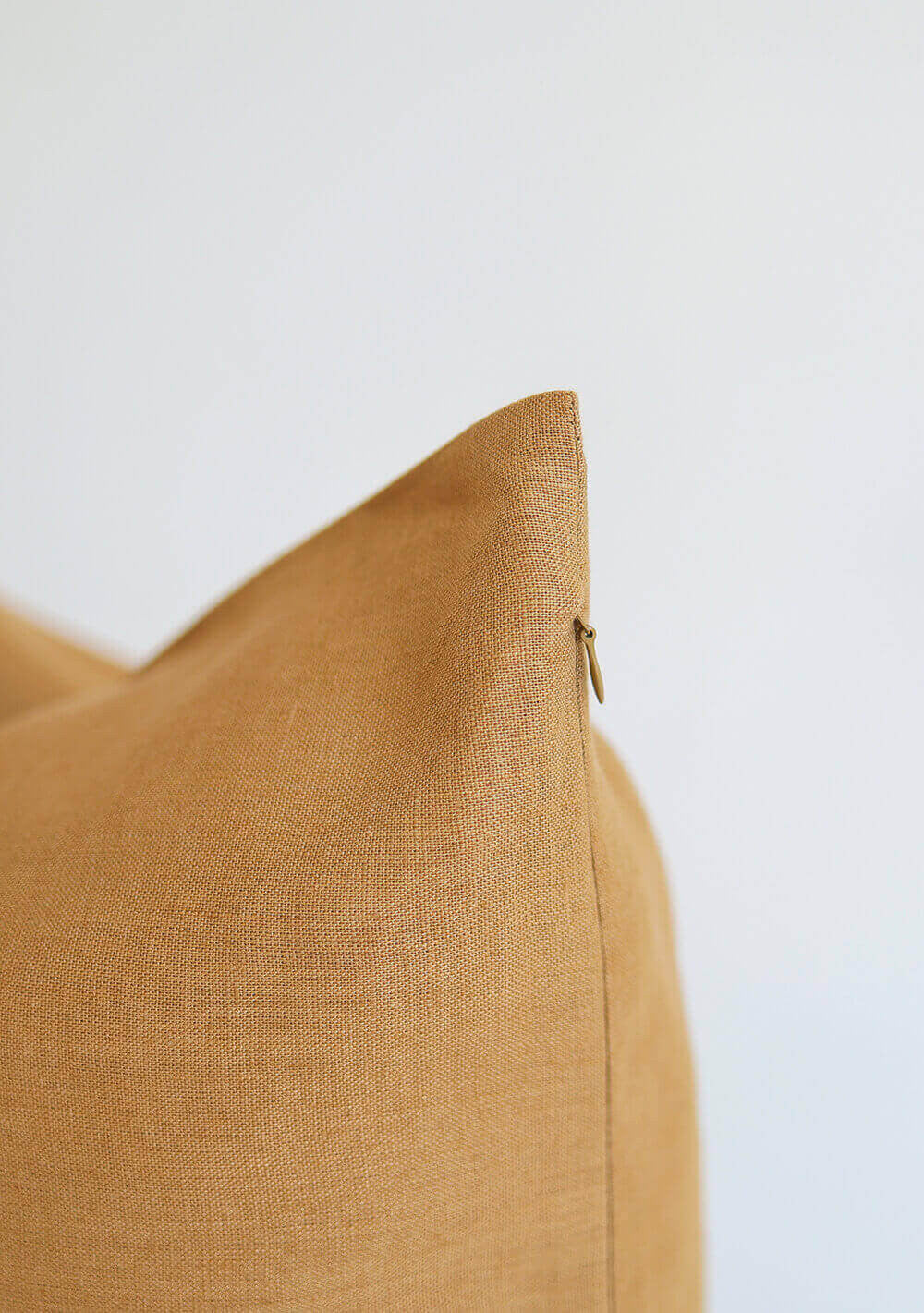 Linen pillowcase in Mustard