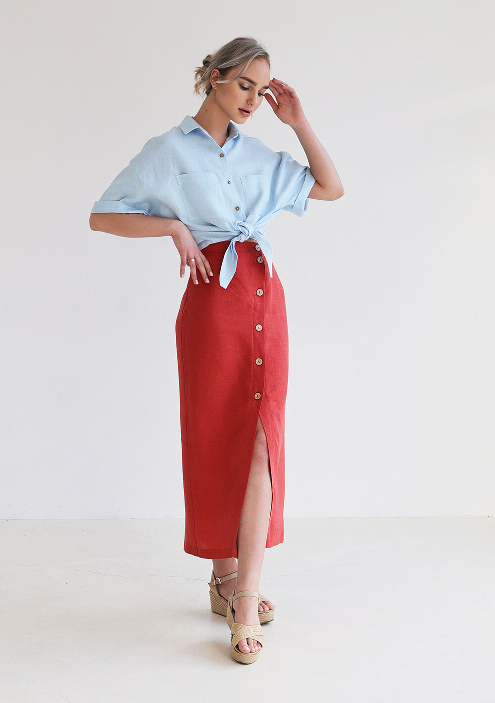 Linen shirt Jackie with dropped shoulder sleeves