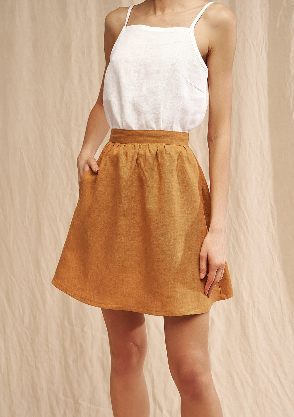 Linen skirt in mini length Shay