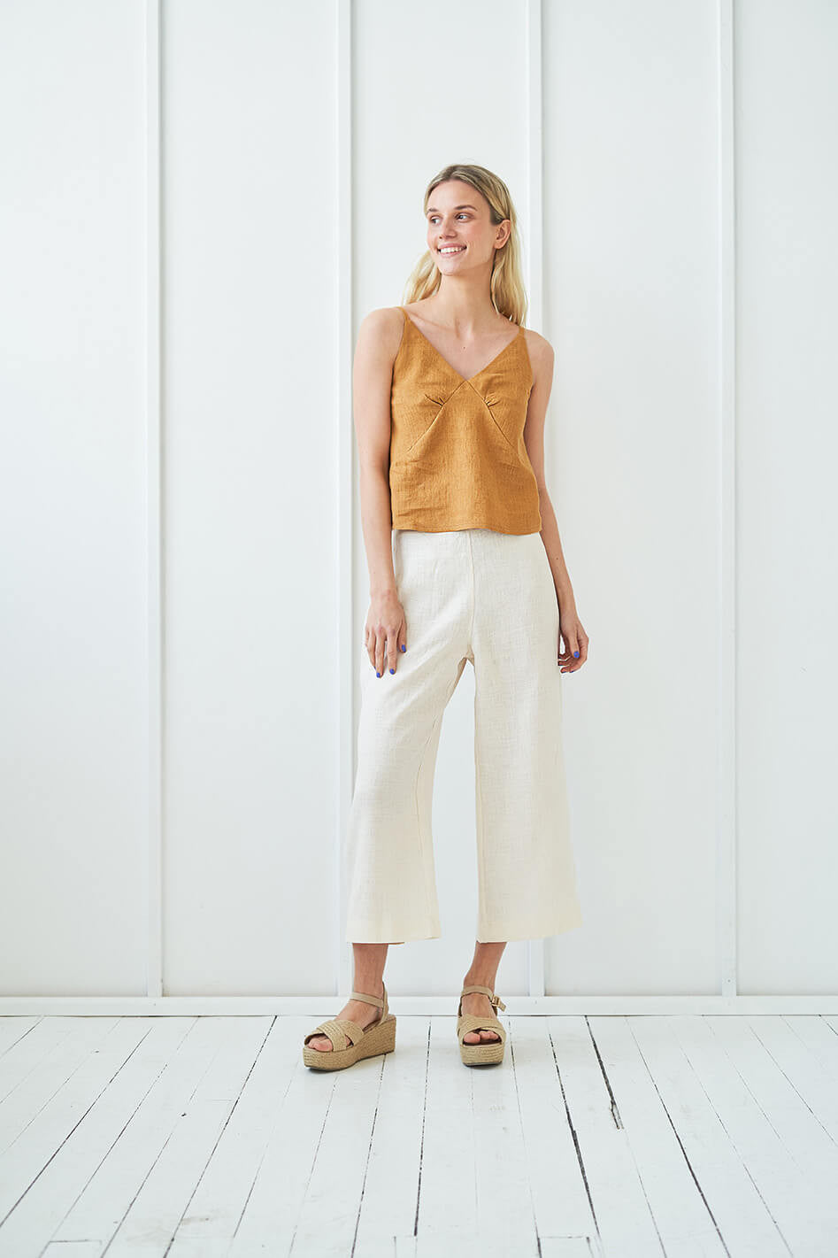 Linen strap top Viola
