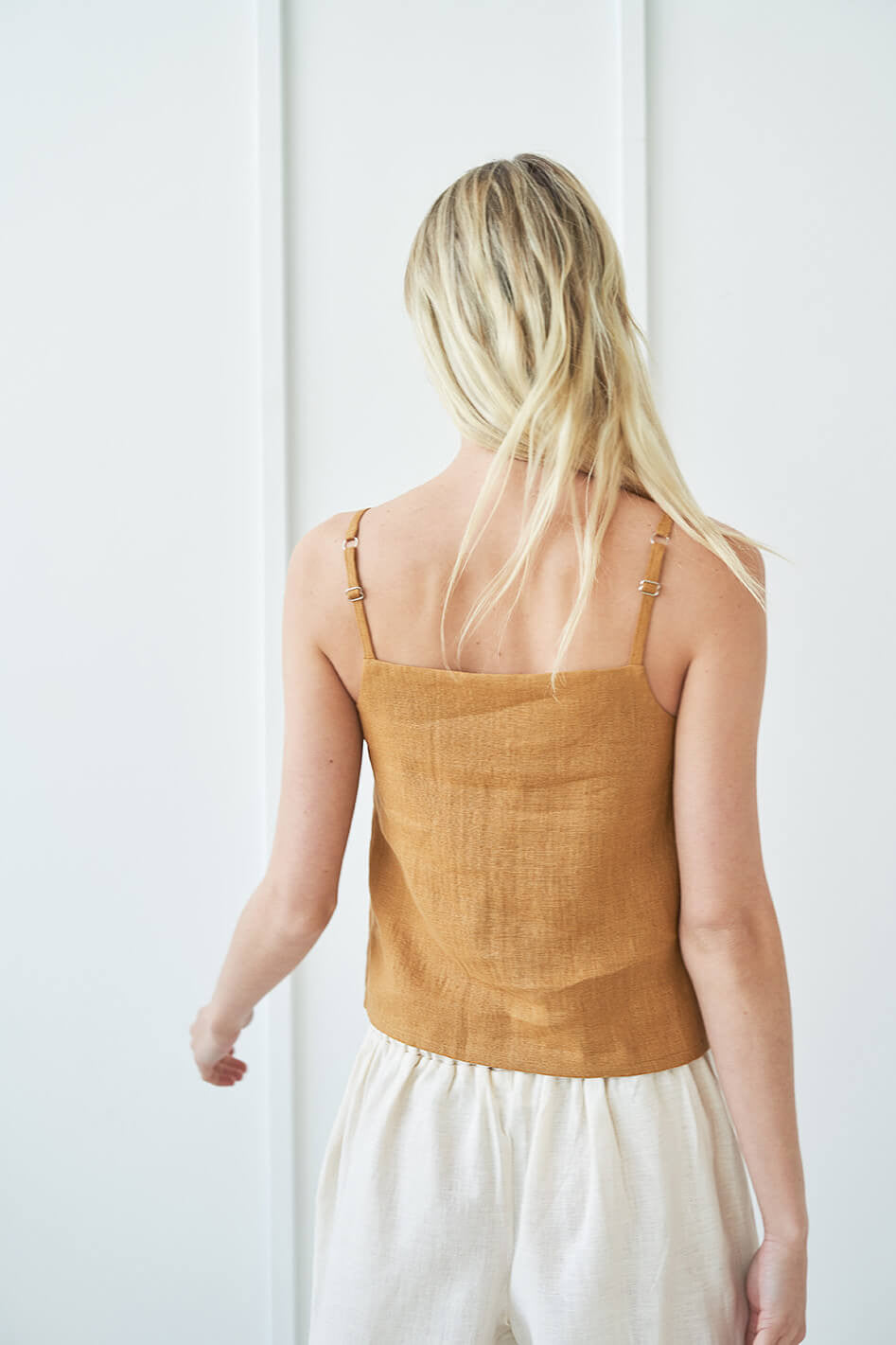 Linen strap top Viola