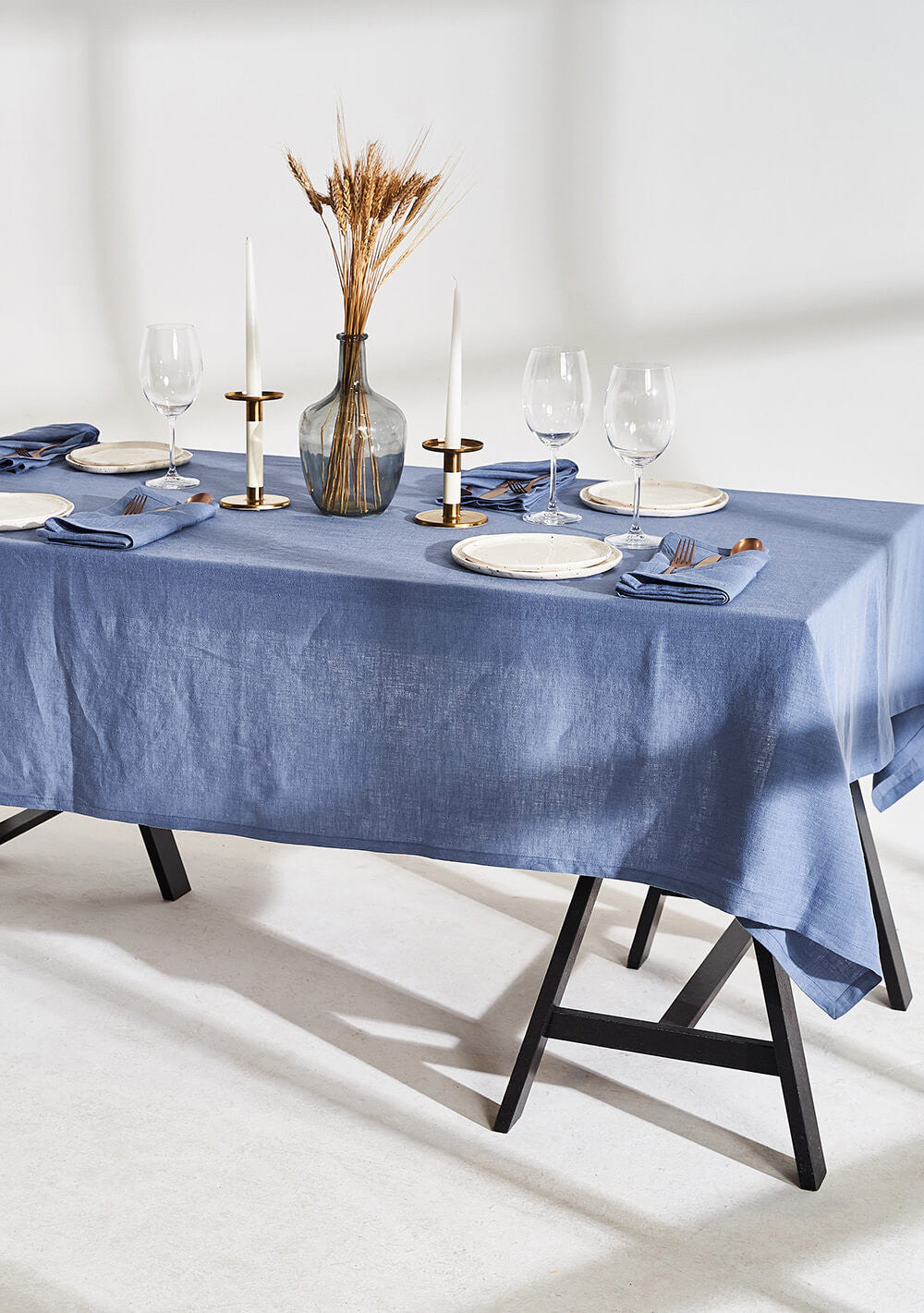 Linen tablecloth in cornflower blue