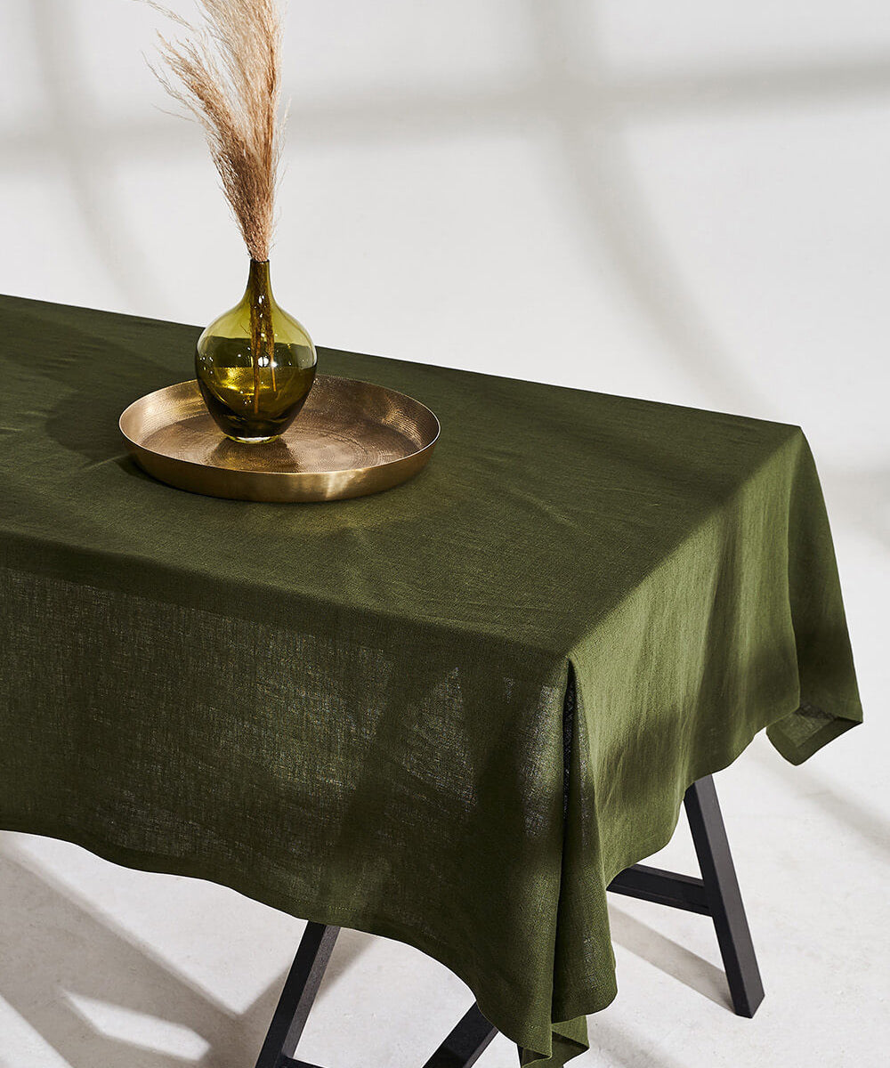 Linen tablecloth in forest green