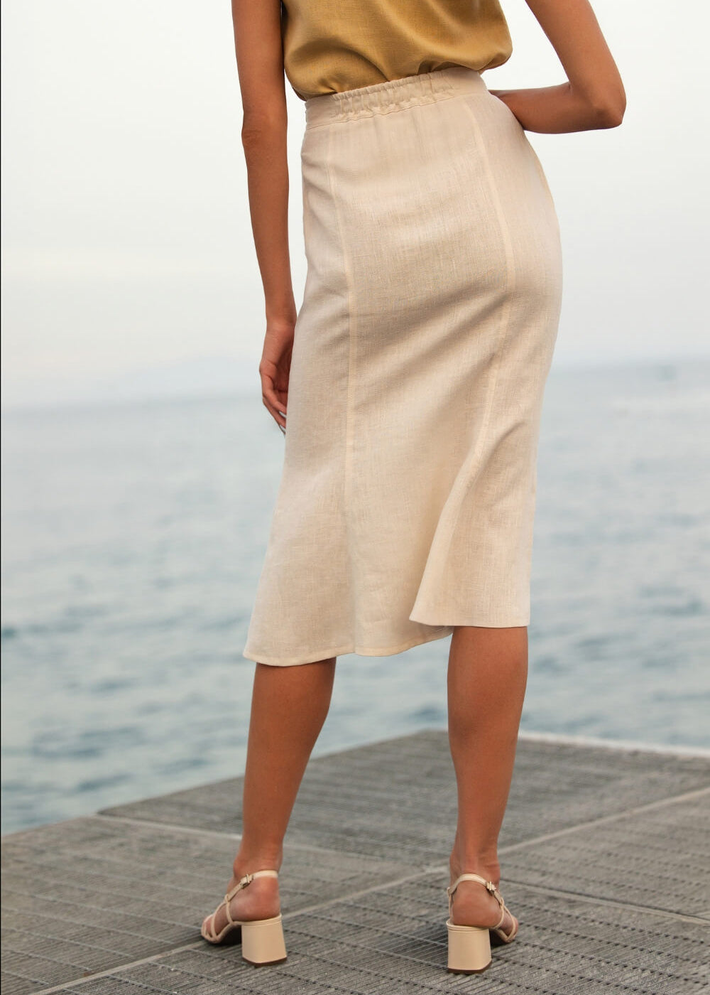 Linen trumpet skirt Jade
