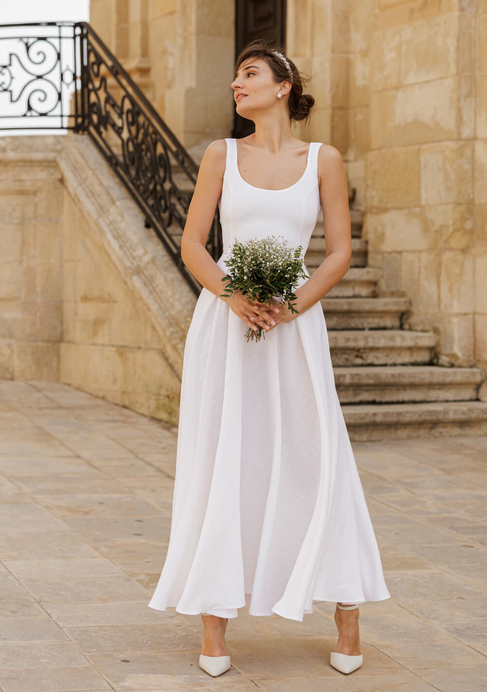 Linen wedding dress Wendy