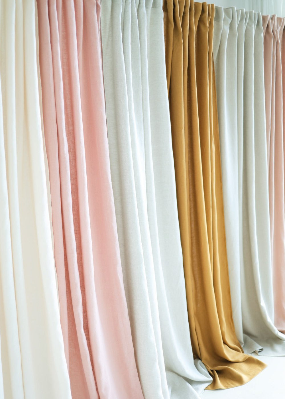 Minimalist linen curtain panel – photo 2