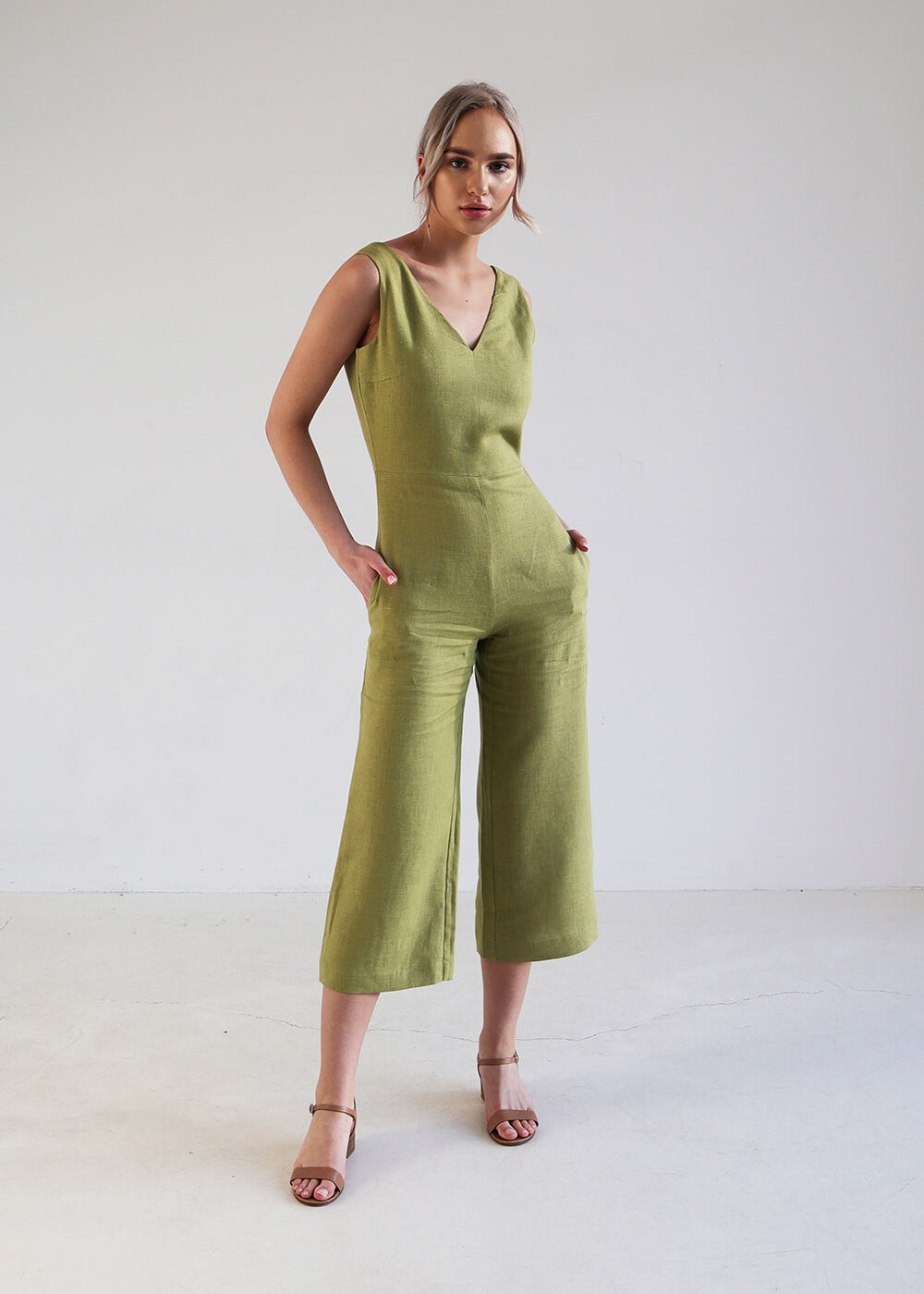 Open back linen jumpsuit Uma