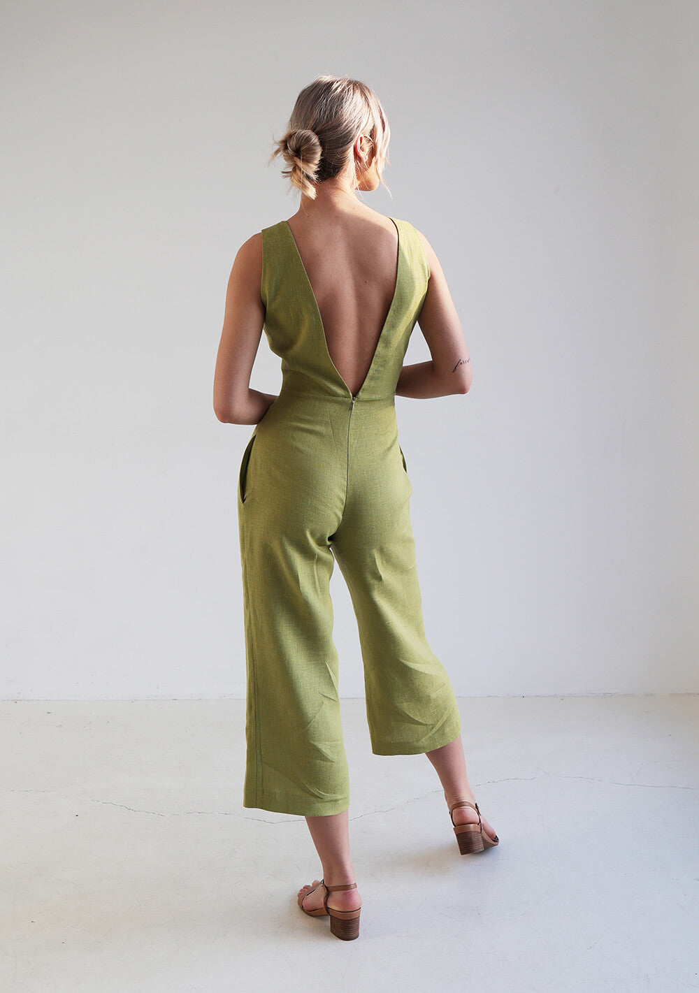Open back linen jumpsuit Uma
