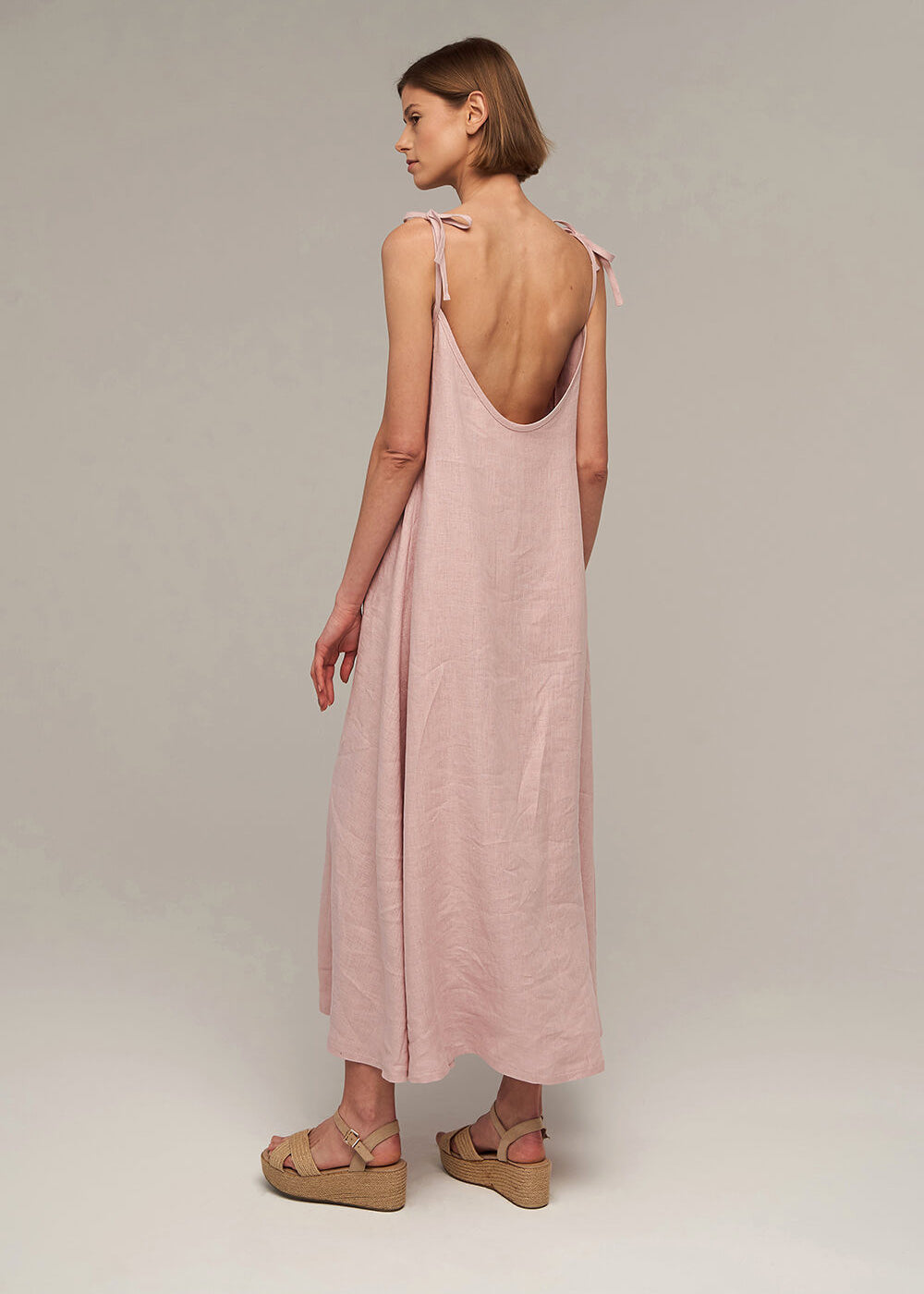 Linen maxi dress with open back Winona