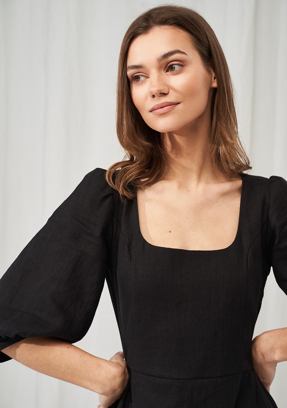 Puff sleeve linen dress Aurora