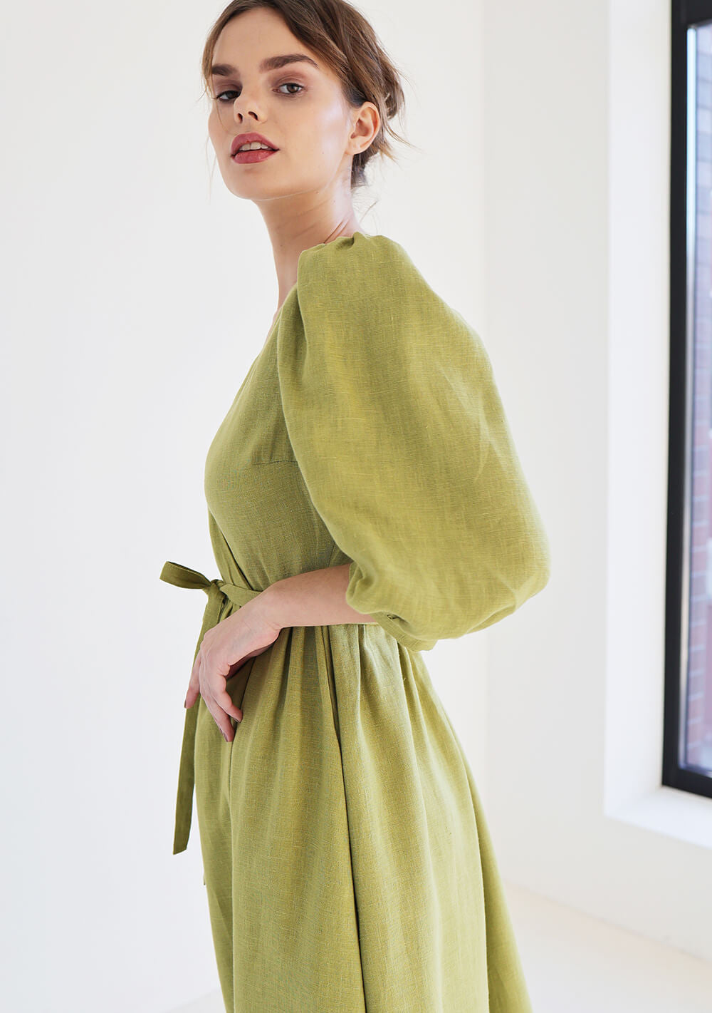 Puff sleeve linen dress Verona