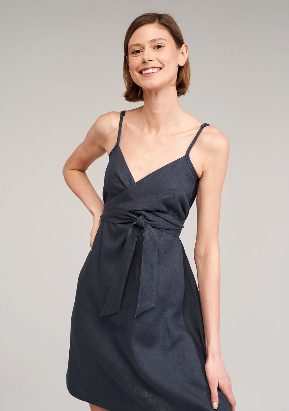 Short linen strap dress Arielle