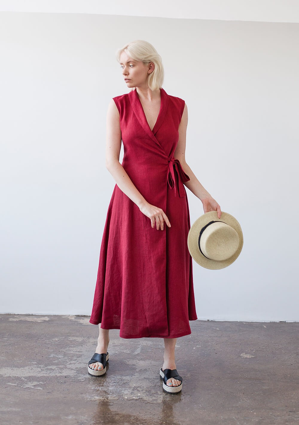 Sleeveless linen wrap dress Serena