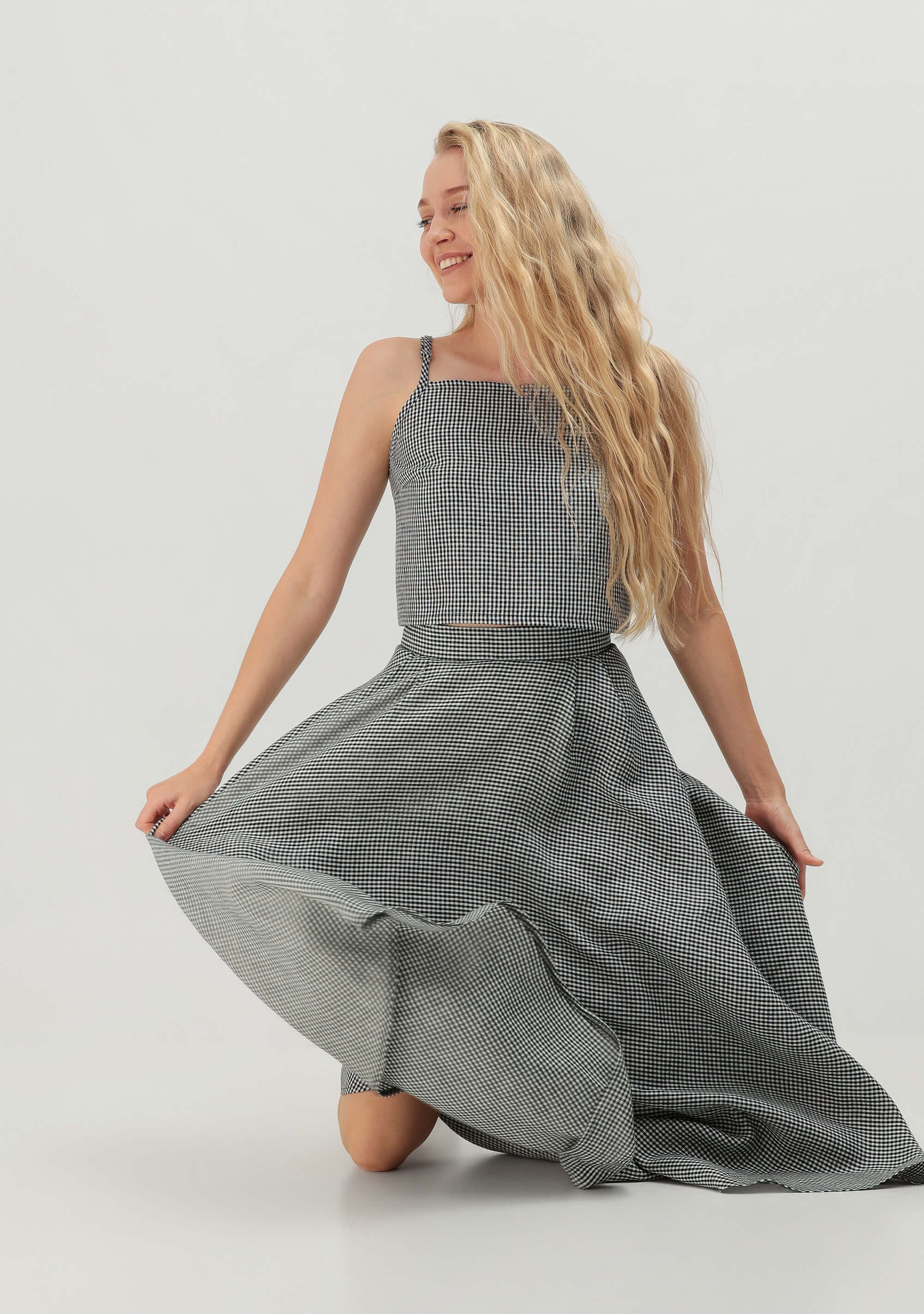 Spaghetti strap linen crop top Skylar
