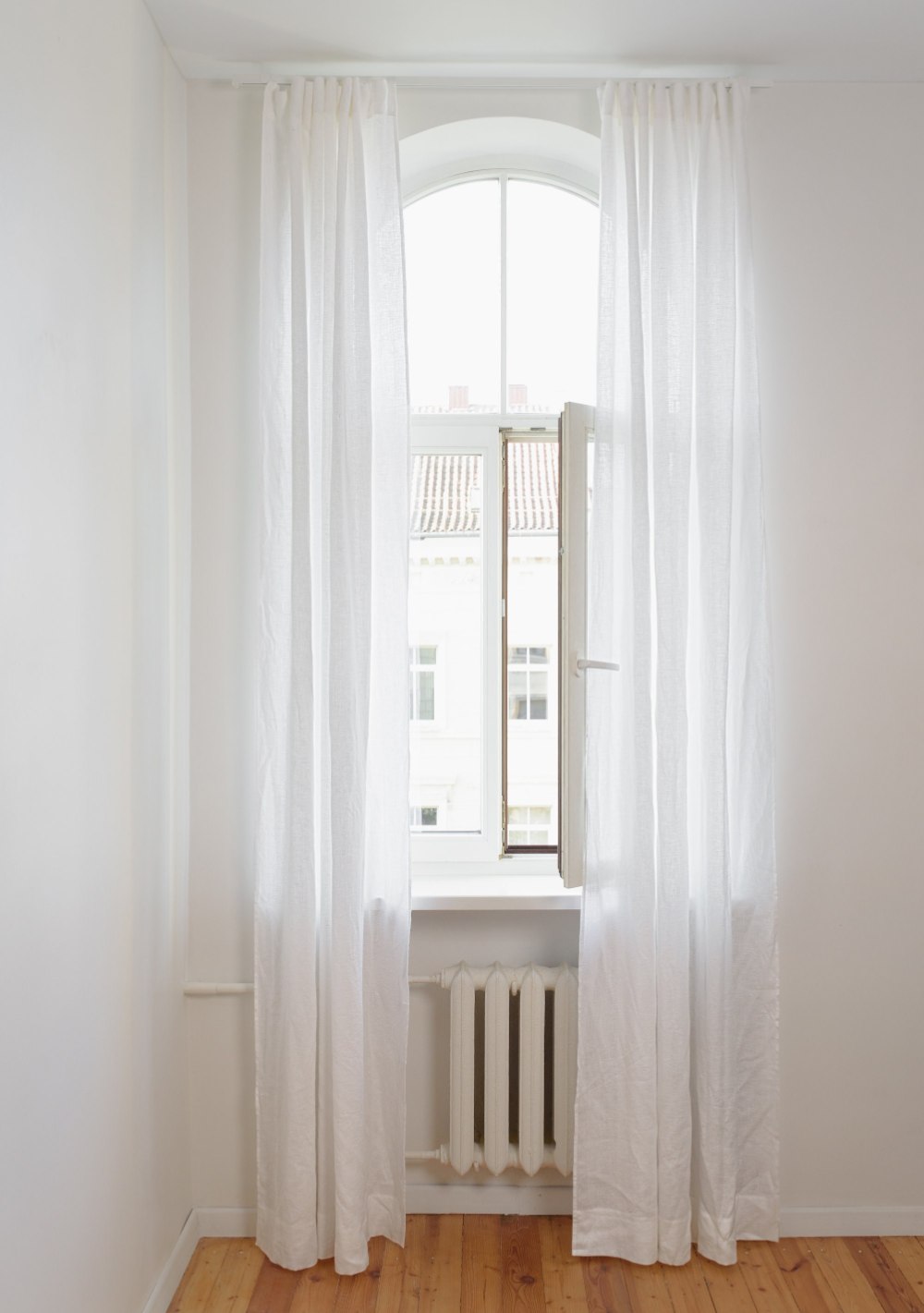 White linen curtain panel – photo 2
