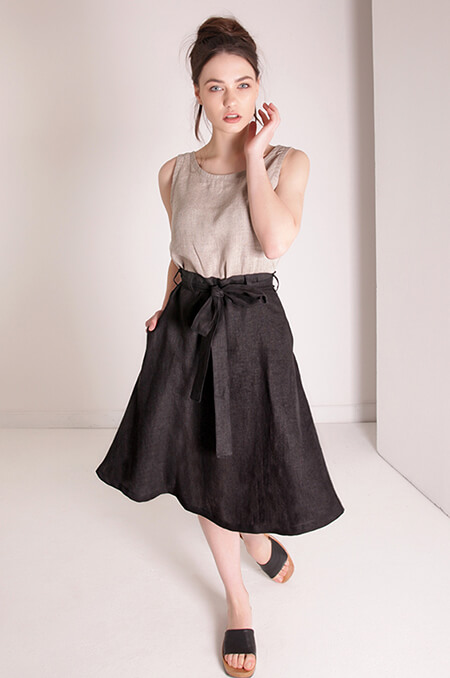 black-linen-skirt