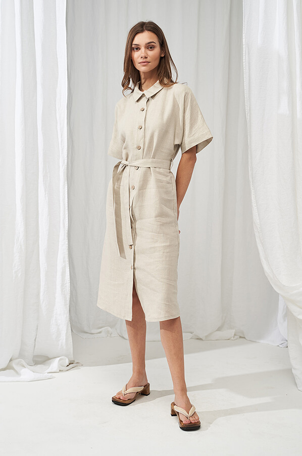 Summer Work Style in a Linen Sheath Dress - TBMD